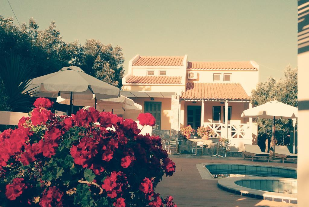 Sea Sun Plomari Exterior foto