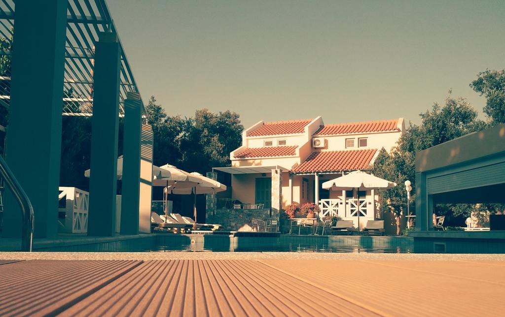 Sea Sun Plomari Exterior foto