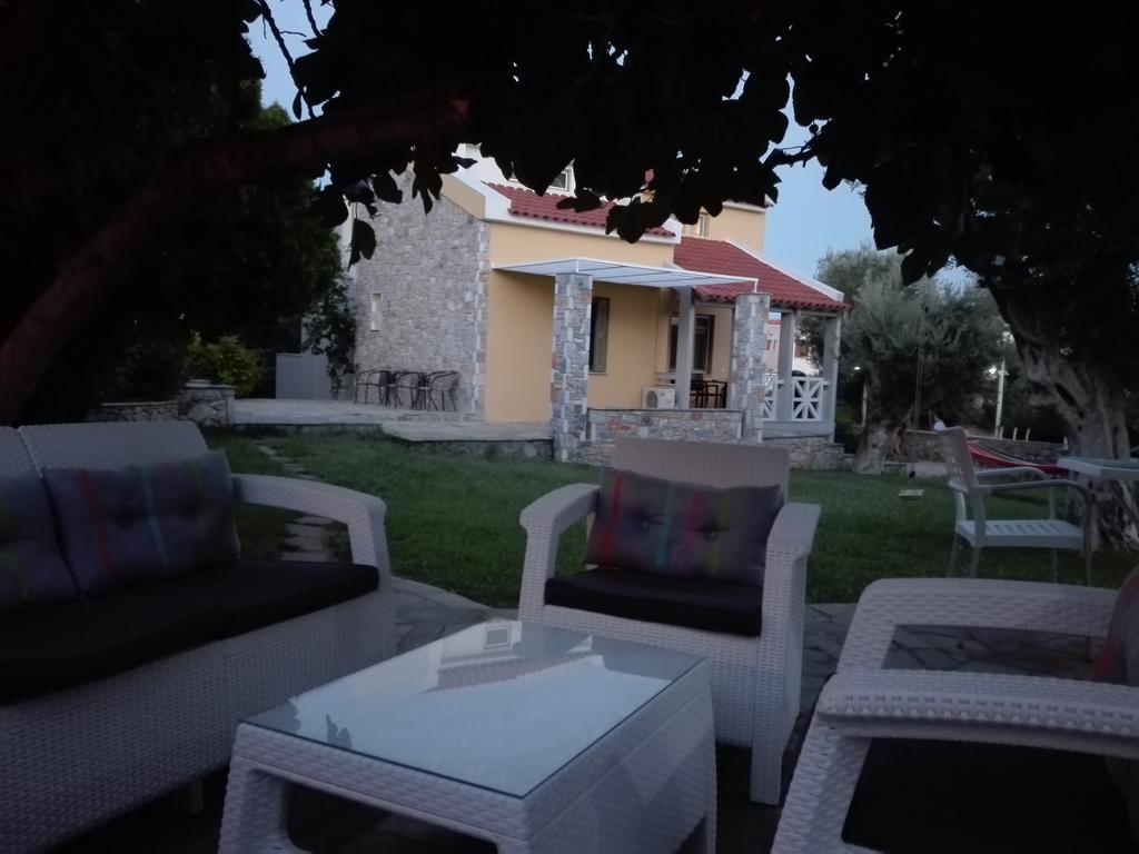 Sea Sun Plomari Exterior foto